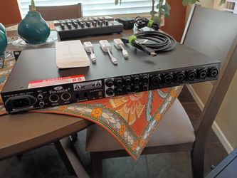 Focusrite Sapphire pro 40 recording interface