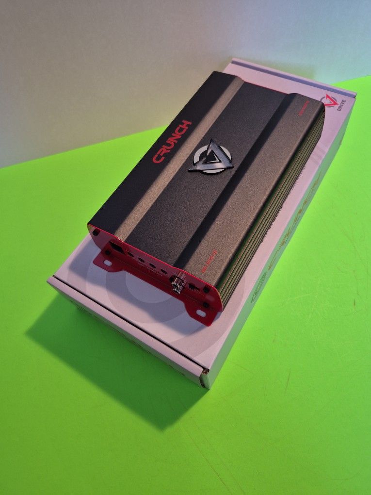 CRUNCH 3725 WATTS MONOBLOCK 1 OHM STABLE BUILT IN CROSSOVER WITH BASS CONTROL CAR AMPLIFIER ( BRAND NEW PRICE IS LOWEST INSTALL NOT AVAILABLE )