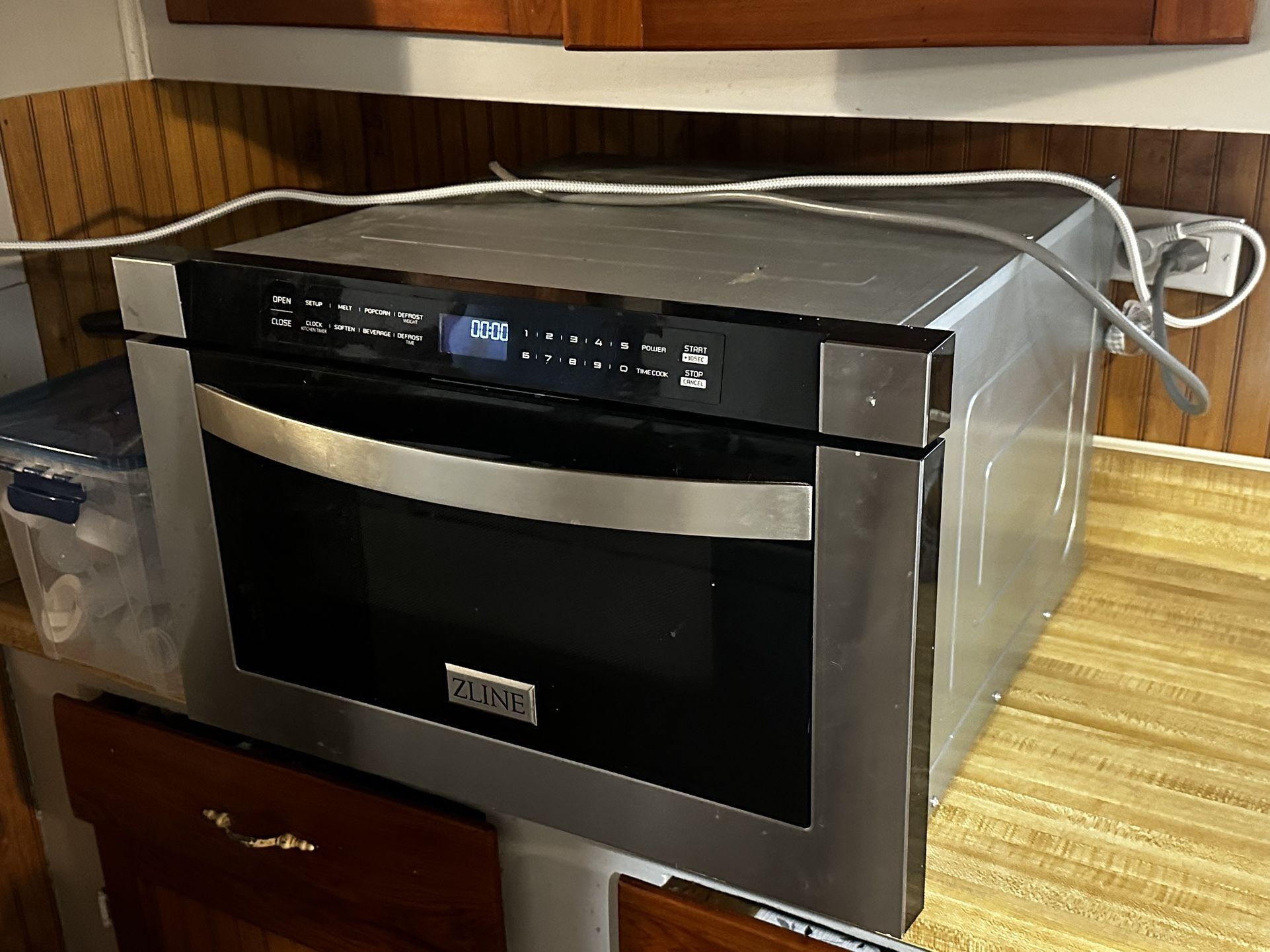 ZLINE Microwave