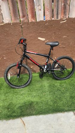 20" Kent Kobra Bicycle, 20" Wheels, Child Ages 7-14,