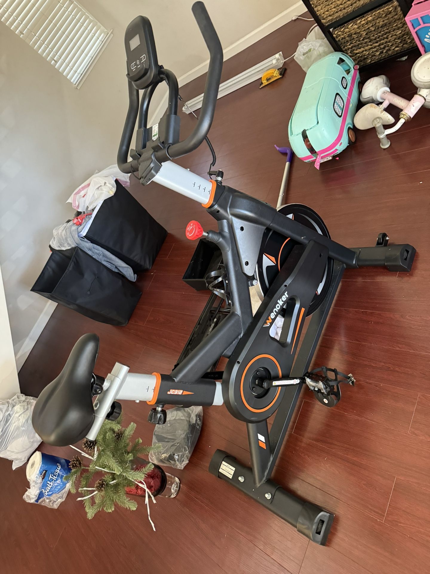 Wenoker Stationary Bike.