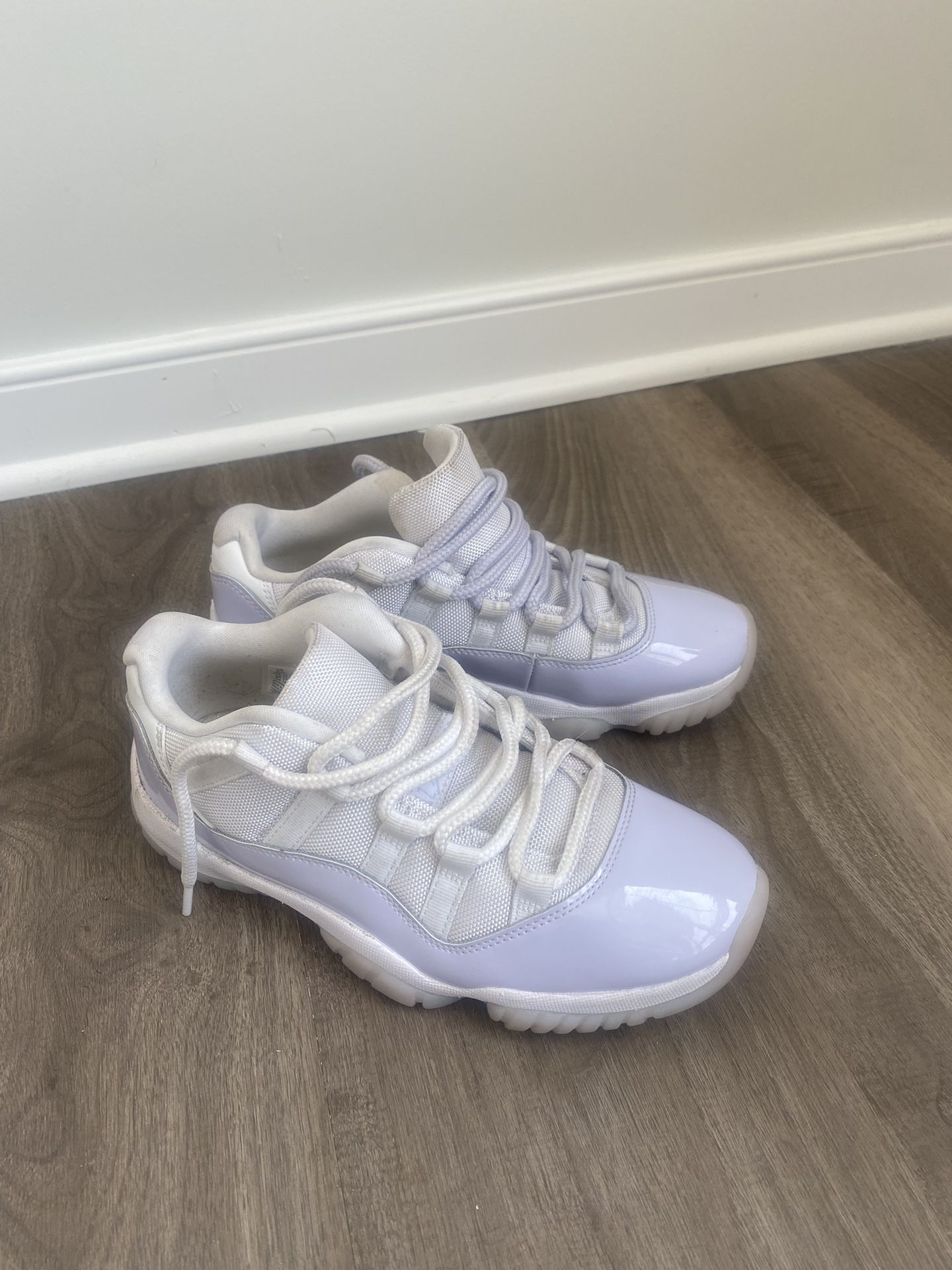 Jordan 11s