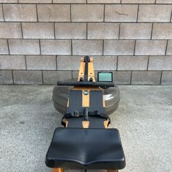 Water Rowing Machine