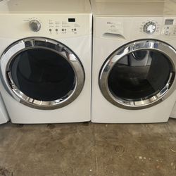 Frigidaire Washer And Kenmore Electric Dryer
