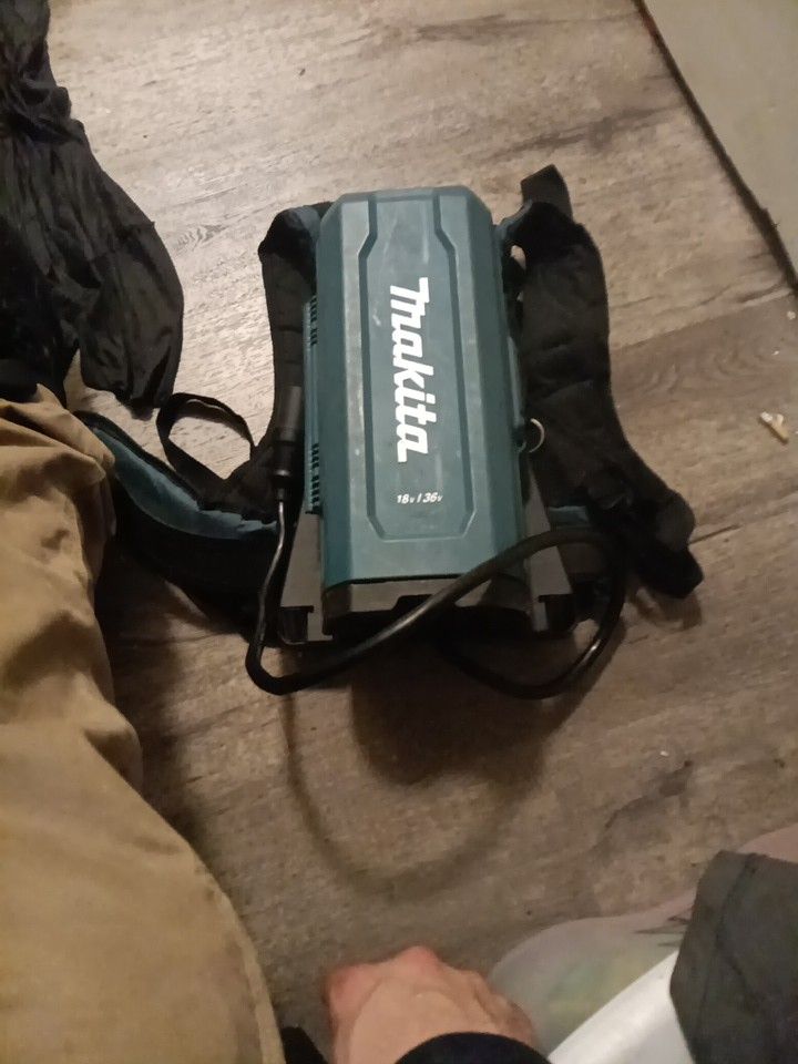 Makita 