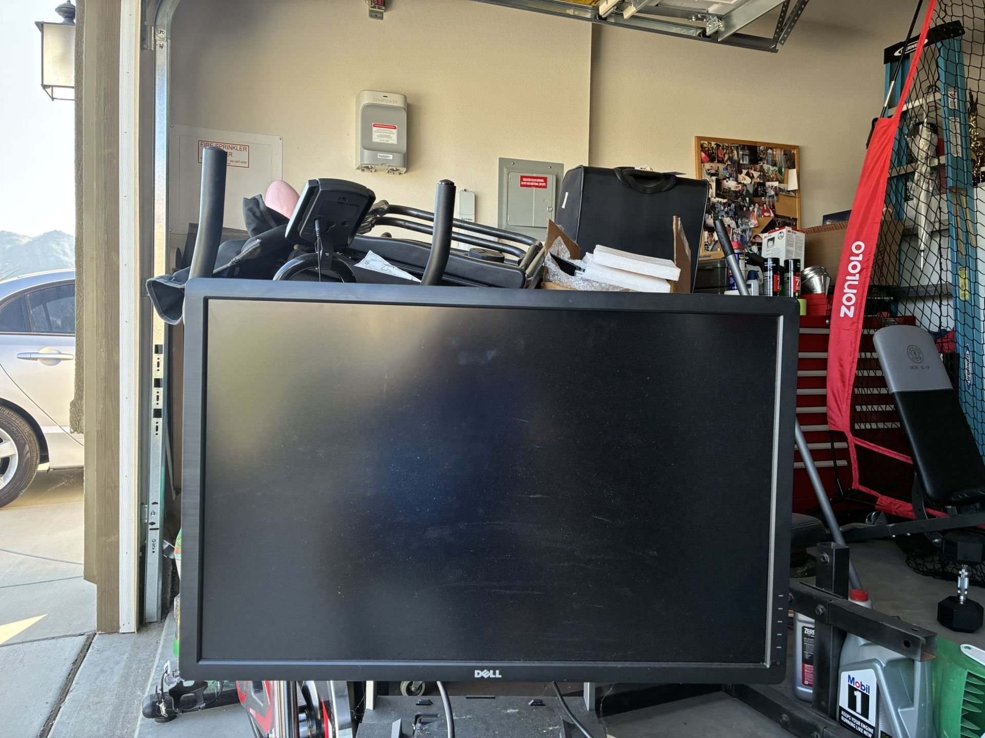 32” Dell Computer Gaming Screen