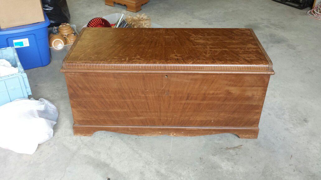 Cedarstor hope chest. Richmond cedar works