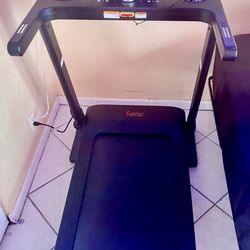 Sunny Health & Fitness Smart Heavy-Duty Treadmill – Like New!