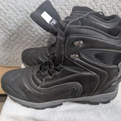Eddie Bauer Riley Size 13M Color Black 