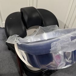 Portable pedicure bowl with tech chair and liners