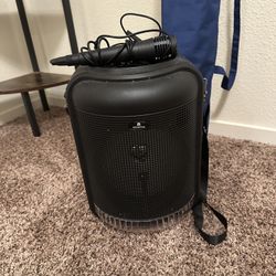 Karaoke machine /Speaker 