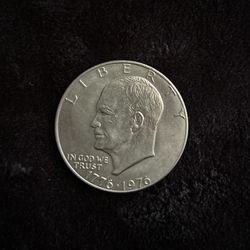 1(contact info removed) Type 1 Eisenhower Bicentennial Dollar Coin
