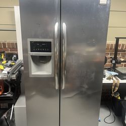 Refrigerator For Parts