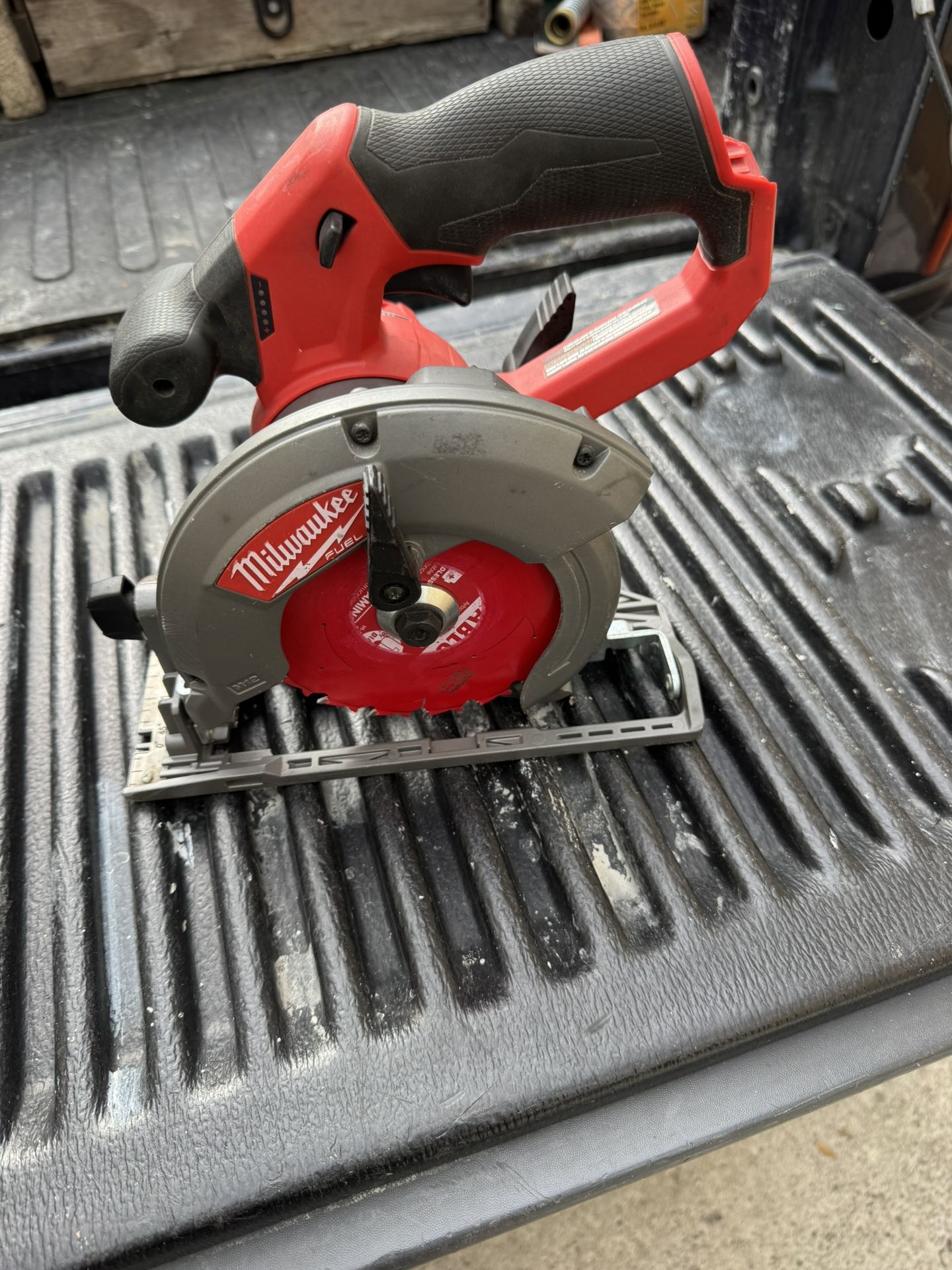 M12 Milwaukee Saw And Miltytool