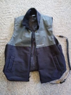 HEATED MC VEST 12 VOLT SYS.60 BUCKS