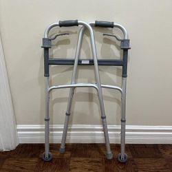 Adult Walker Senior Mobility/ Andador Excellent