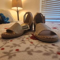 Tommy Bahama Women's Sandals