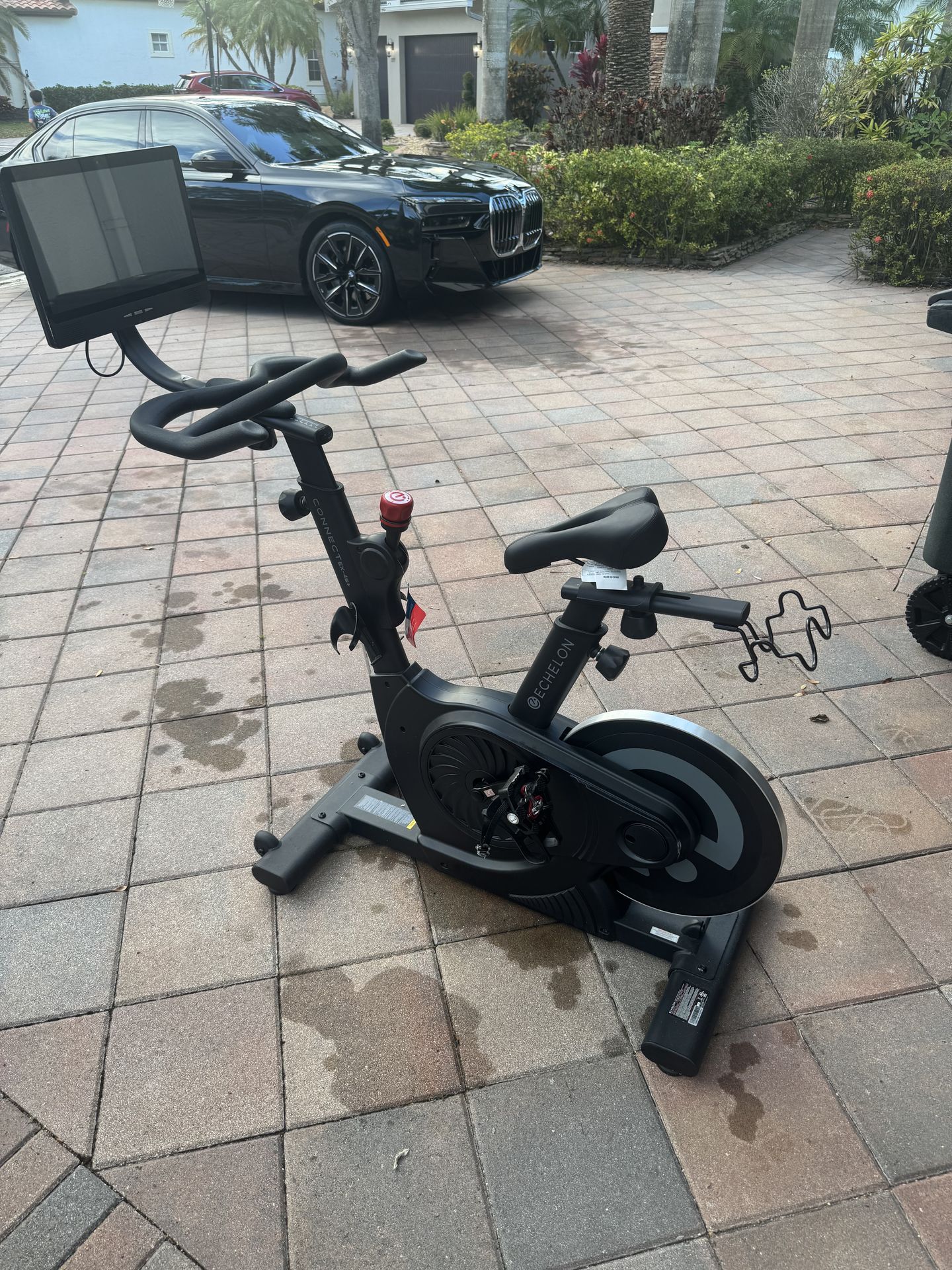 Echelon Connect EX-4S+ bike and Slim Cycle bike