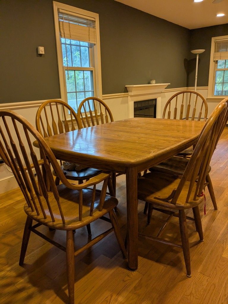 Dining Table Set