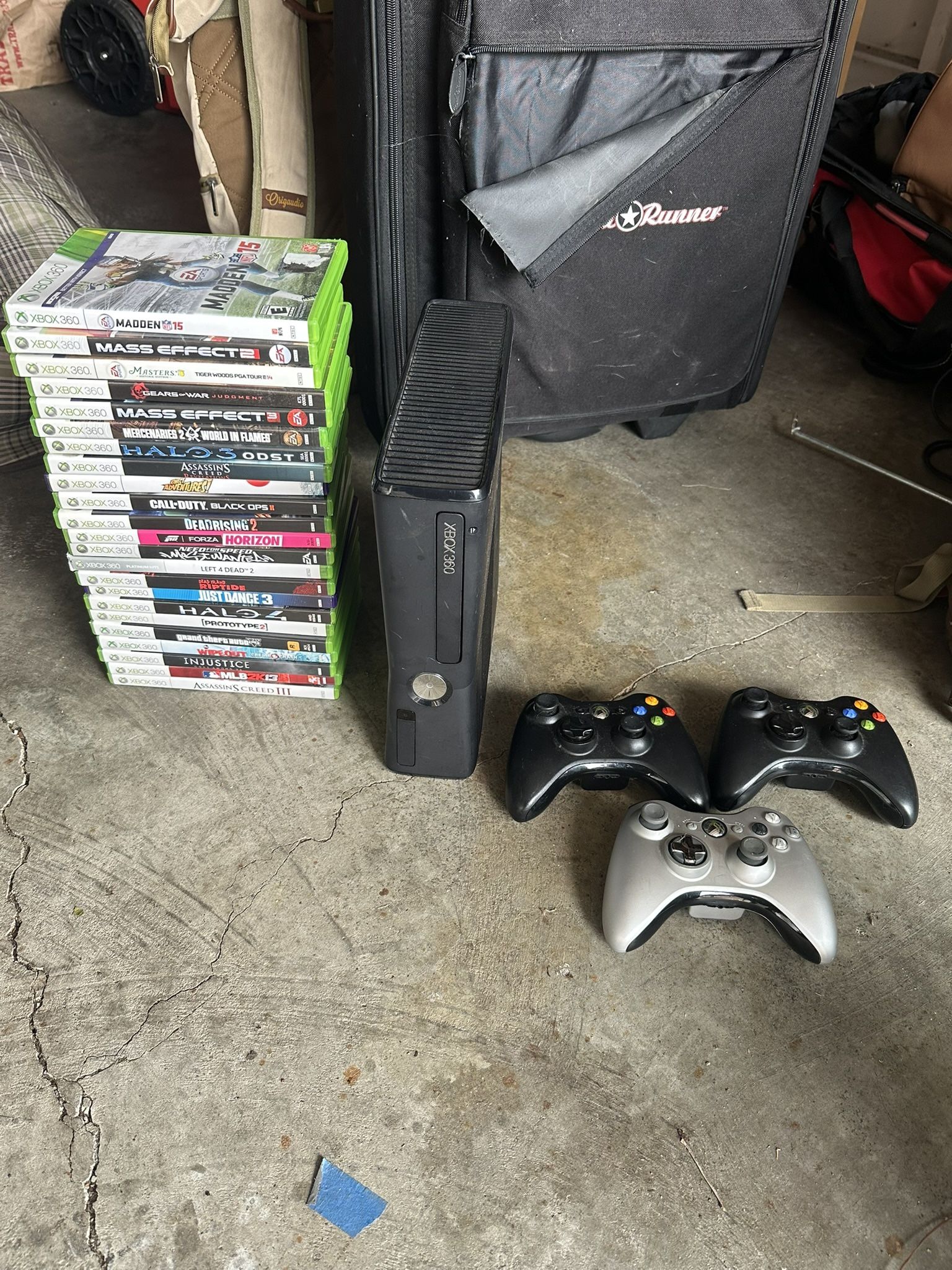 Xbox 360 with 3 Controllers And Many Games