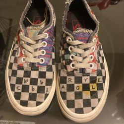 Stranger Things Vans Classic Low