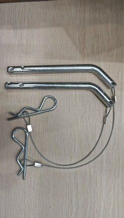 Trailer locking pins