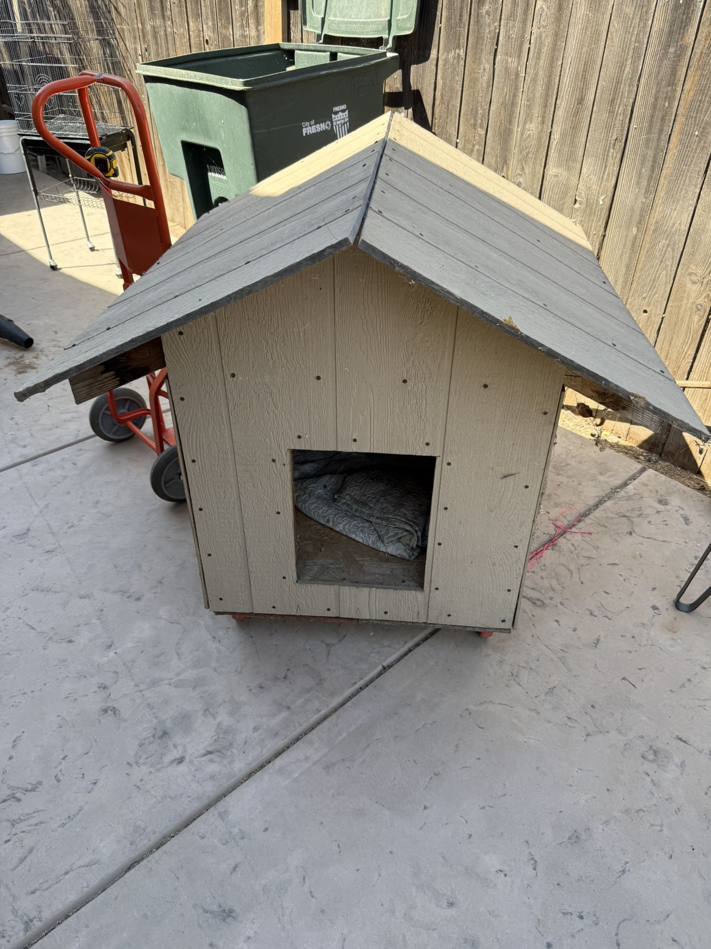 Dog House