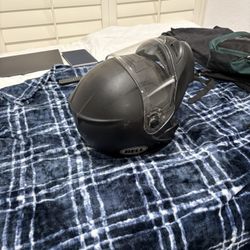 Motorcycle helmet
