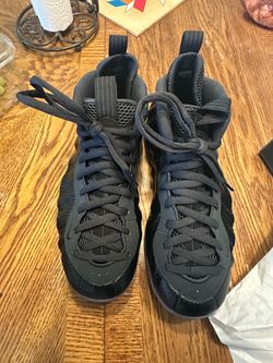 Nike Foamposite Carbon Black