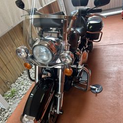 2019 Harley Davidson Road King Classic