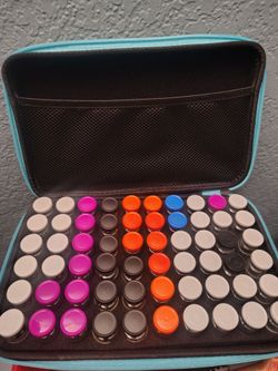 Men's vitamins vial holder