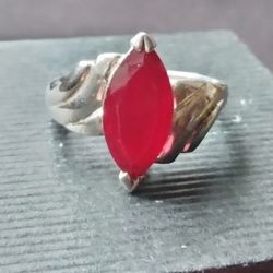 Ruby Ring 