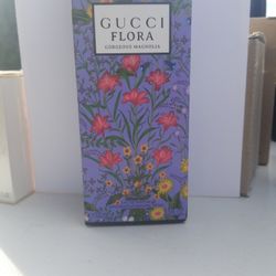 Gucci Flora Eau De Parfum
