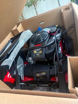 Toro 30 in., 76cm TimeMaster with Personal Pace Gas Lawn Mower $1400