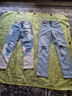 Jeans
