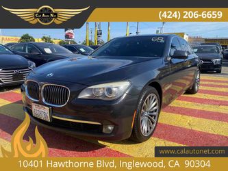 2012 BMW 740i