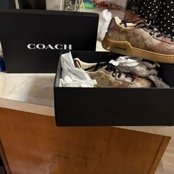 Coach 9.5 Tennis Shoes 