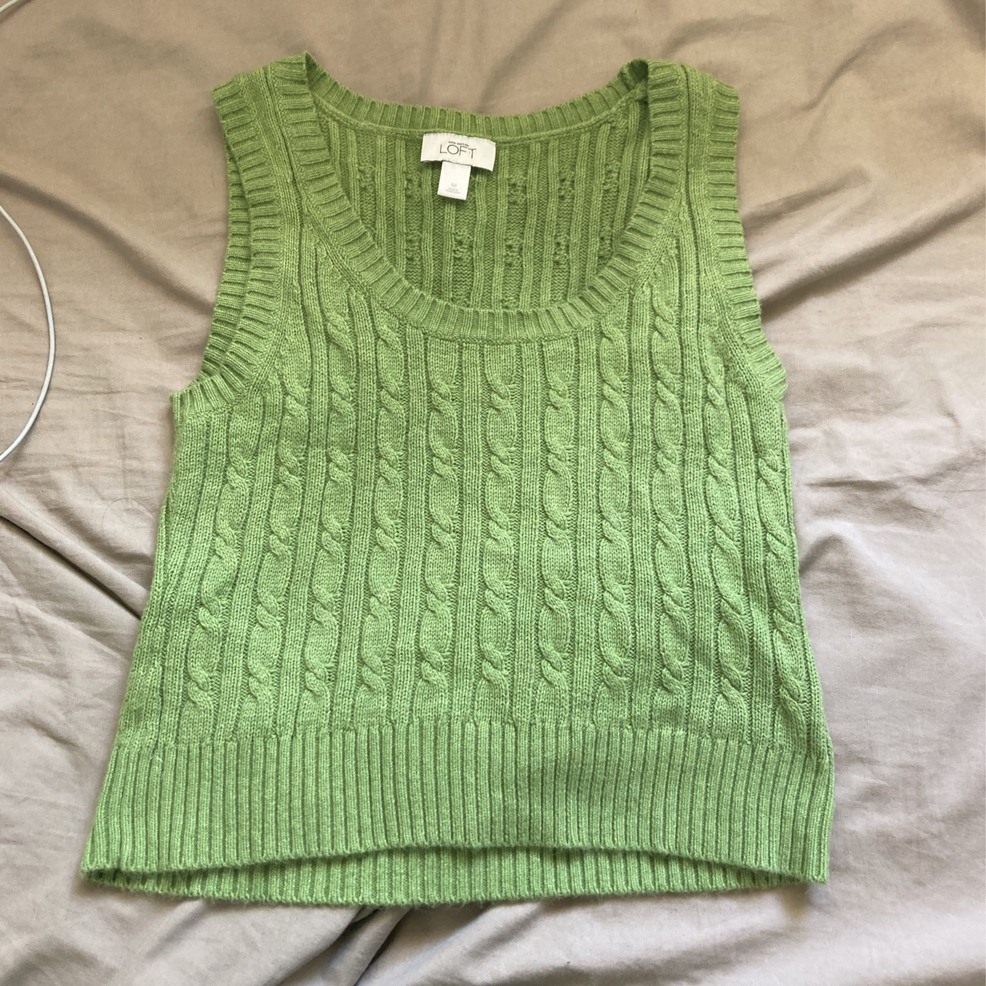 Ann Taylor Loft Green sweater vest size M women’s 