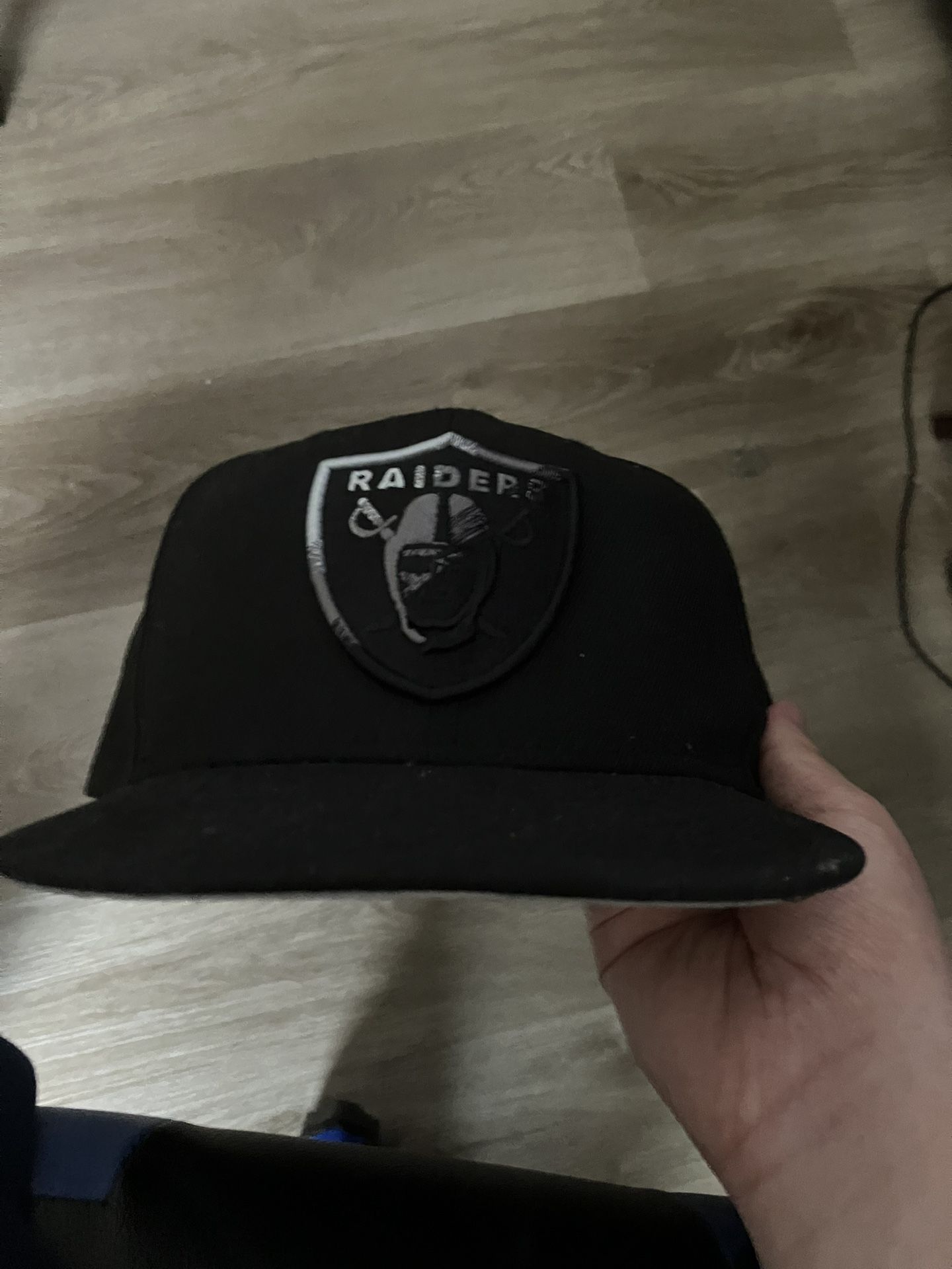 Used Raiders Fitted Hat Size 8