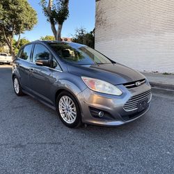 2013 Ford C-Max HYBRID RUNS GREAT  CLEAN TITLE REG DEC 2024 145k mi  