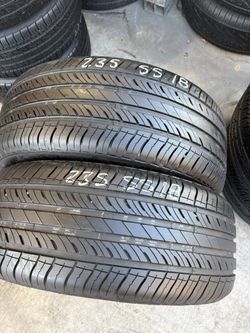 235/55r18 Pair Of Tires In Great Shape