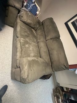 Couch set