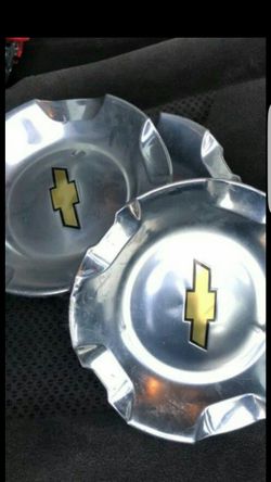 Tahoe 20s center caps and Texas edition one 50 each