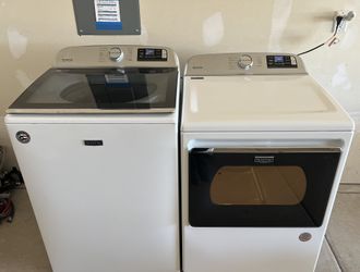 Maytag Washer and Dryer (delivery available)