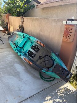 Oldtown Sportsman Fishing Kayak w/ Motorguide