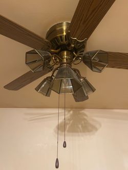 Ceiling light fan
