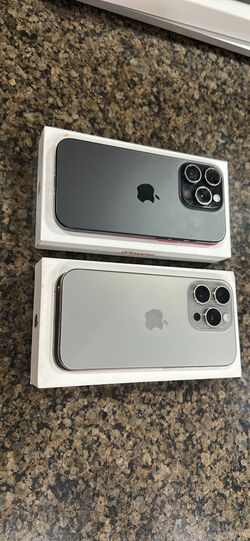 apple iphone 15 pro 256 gb factory unlocked like new 