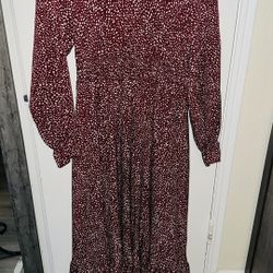 beautiful dress ideal for christmas