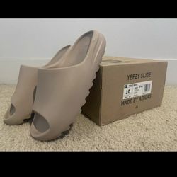 Yeezy slide “Pure” size 10