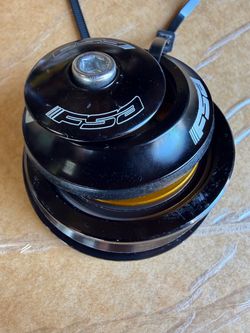 FSA Integrated Bicycle Headset ZS44/56